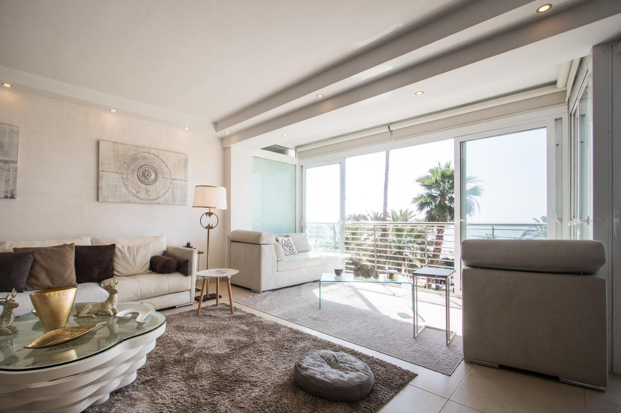 First Line Luxury Apartments Аликанте Экстерьер фото