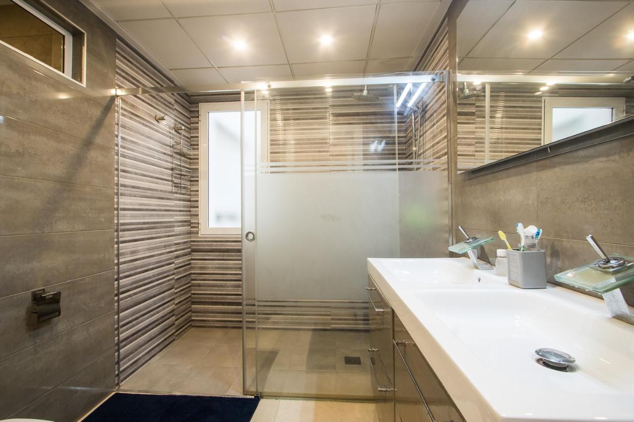 First Line Luxury Apartments Аликанте Экстерьер фото