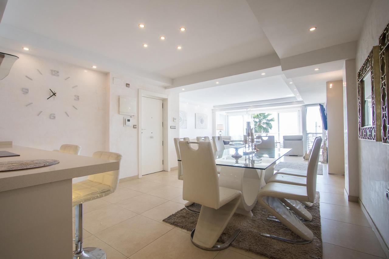 First Line Luxury Apartments Аликанте Экстерьер фото